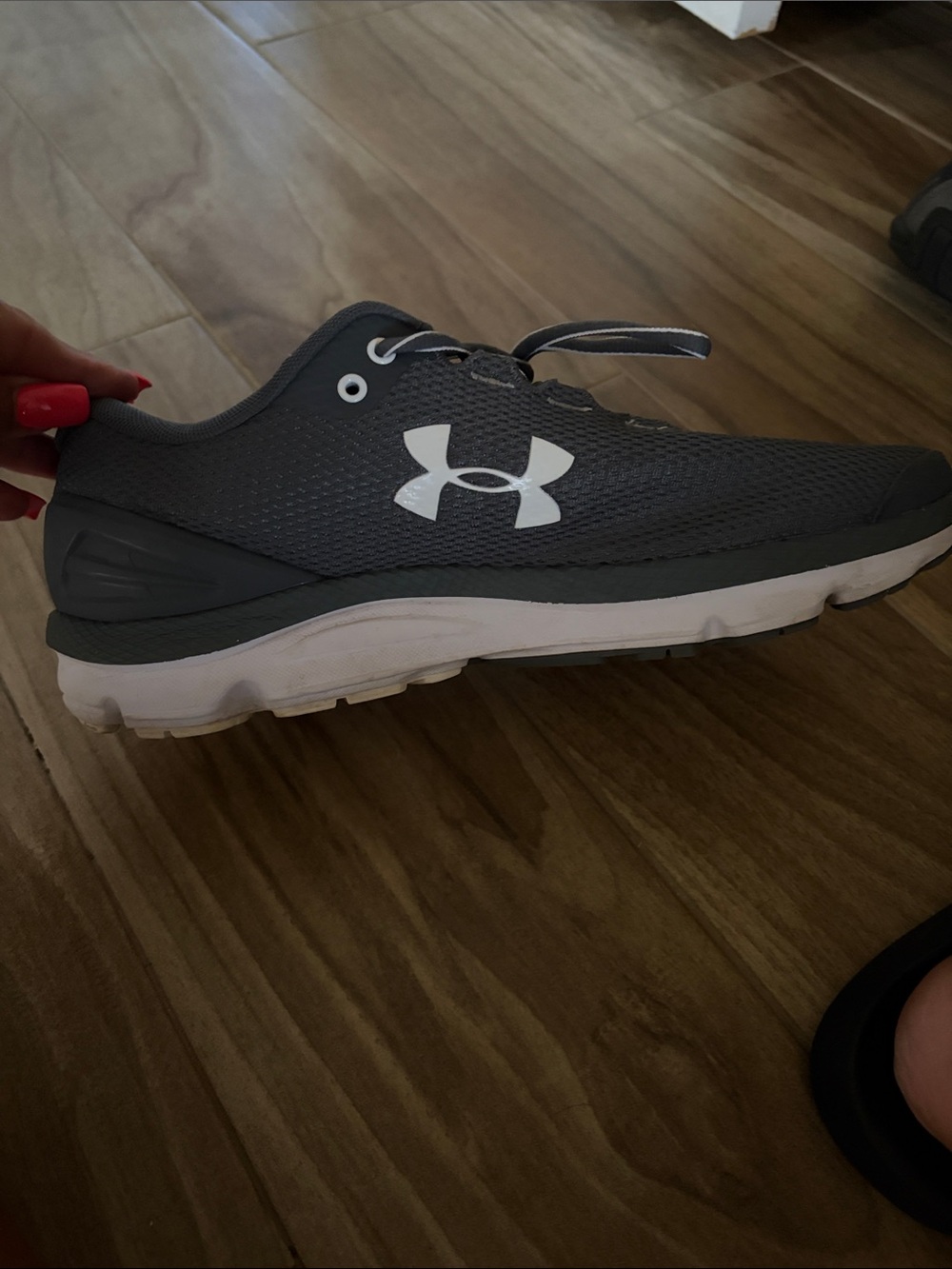 Under Armour Gray Mesh Running Shoe with White Logo